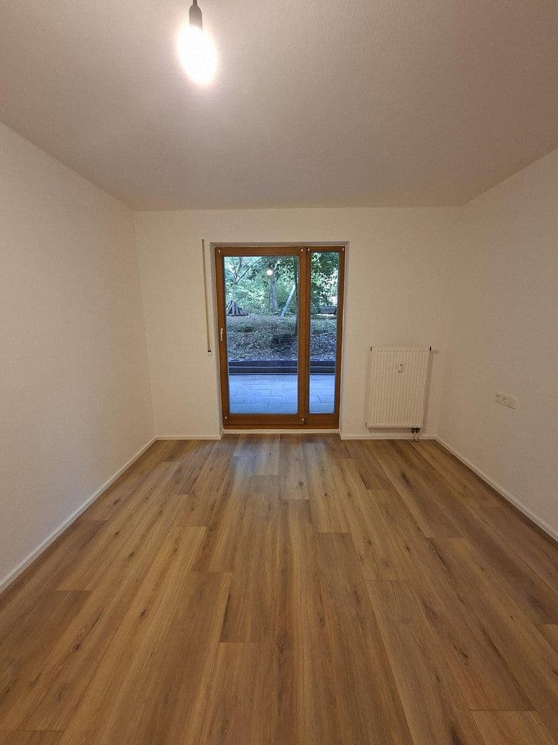 Pronájem bytu 2+1 57 m², Ludwigsburger Str. 204, Zuffenhausen, Bádensko-Württembersko Pronájem bytu 2+1 57 m², Ludwigsburger Str. 204, Zuffenhausen, Bádensko-Württembersko