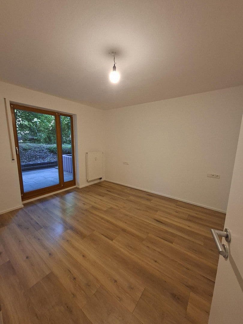Pronájem bytu 2+1 57 m², Ludwigsburger Str. 204, Zuffenhausen, Bádensko-Württembersko Pronájem bytu 2+1 57 m², Ludwigsburger Str. 204, Zuffenhausen, Bádensko-Württembersko