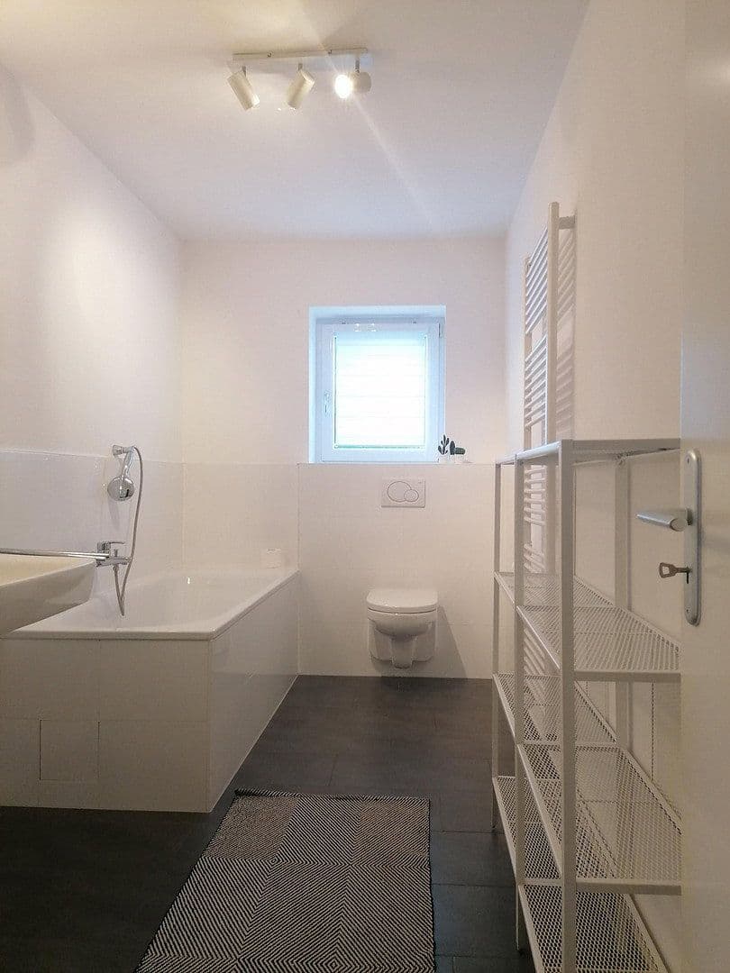 Prodej domu 201 m², pozemek 400 m², In de Simp 24, Pinneberg, Šlesvicko-Holštýnsko Prodej domu 201 m², pozemek 400 m², In de Simp 24, Pinneberg, Šlesvicko-Holštýnsko