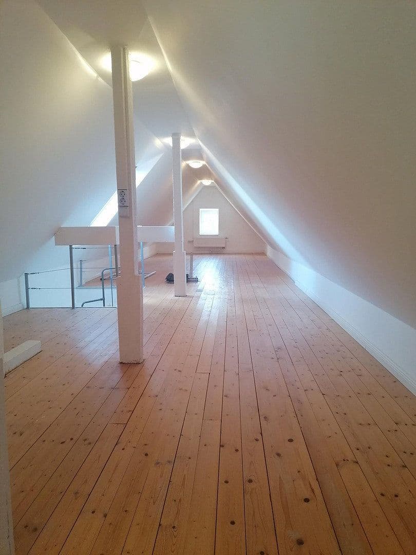 Prodej domu 201 m², pozemek 400 m², In de Simp 24, Pinneberg, Šlesvicko-Holštýnsko Prodej domu 201 m², pozemek 400 m², In de Simp 24, Pinneberg, Šlesvicko-Holštýnsko