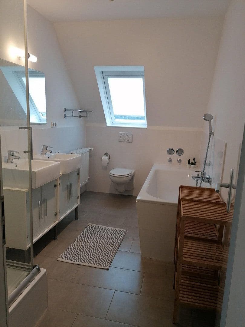 Prodej domu 201 m², pozemek 400 m², In de Simp 24, Pinneberg, Šlesvicko-Holštýnsko Prodej domu 201 m², pozemek 400 m², In de Simp 24, Pinneberg, Šlesvicko-Holštýnsko