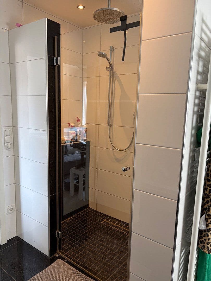 Prodej domu 138 m², pozemek 385 m², Stuttgarter Straße 1, Nordhorn, Dolní Sasko Prodej domu 138 m², pozemek 385 m², Stuttgarter Straße 1, Nordhorn, Dolní Sasko