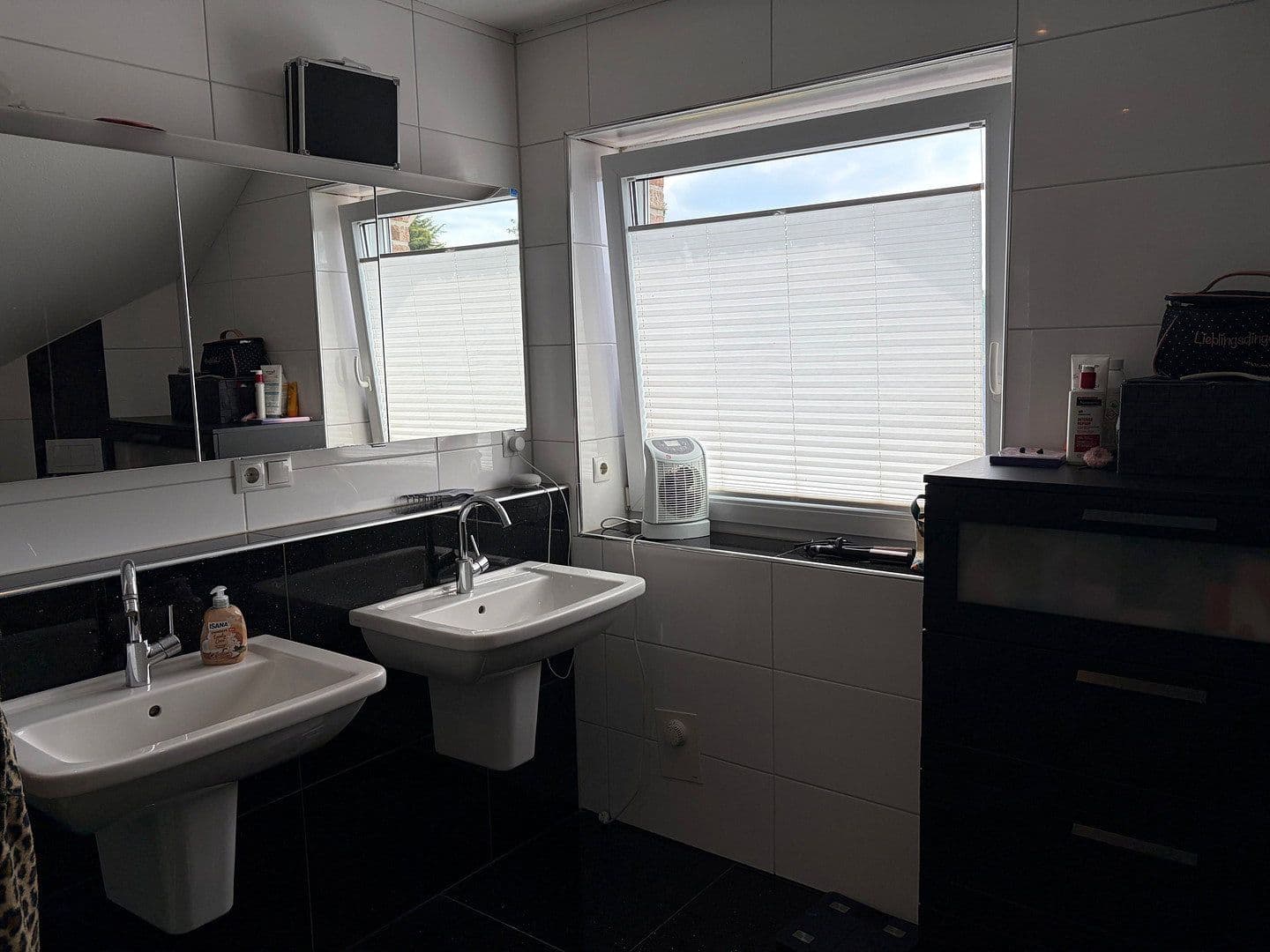 Prodej domu 138 m², pozemek 385 m², Stuttgarter Straße 1, Nordhorn, Dolní Sasko Prodej domu 138 m², pozemek 385 m², Stuttgarter Straße 1, Nordhorn, Dolní Sasko
