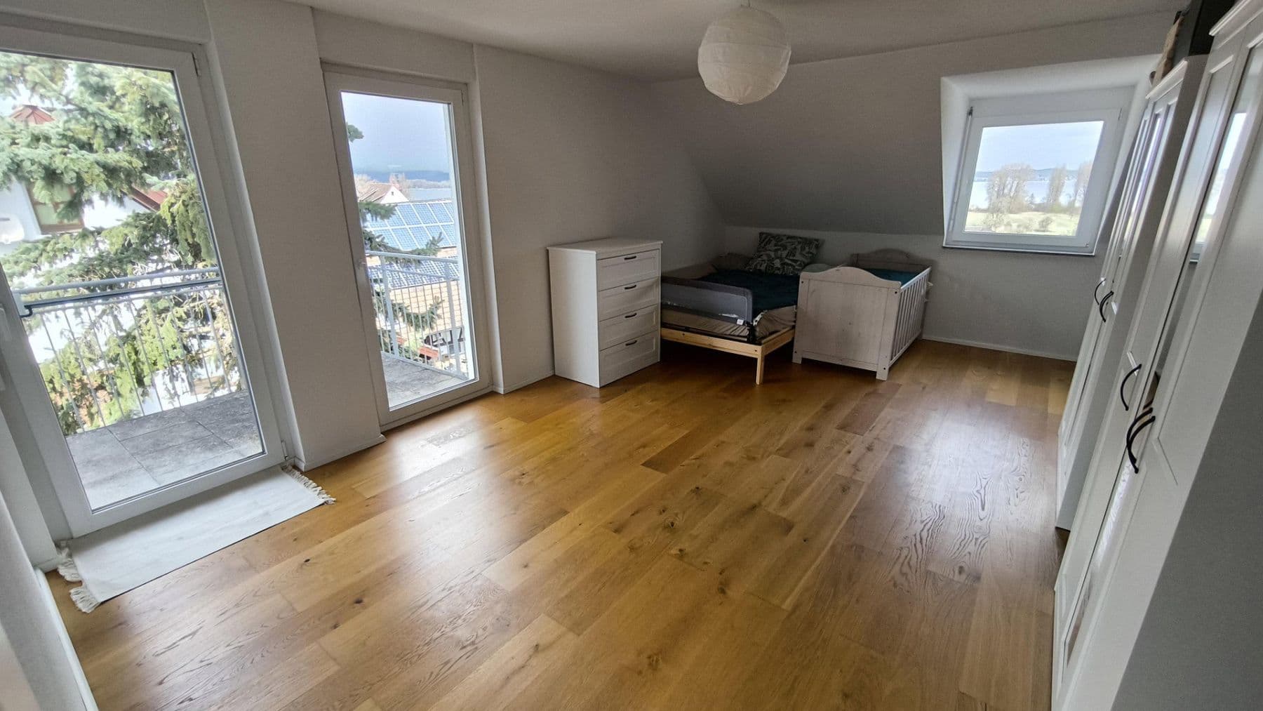 Pronájem domu 157 m², pozemek 330 m², Gaienhofen, Bádensko-Württembersko Pronájem domu 157 m², pozemek 330 m², Gaienhofen, Bádensko-Württembersko