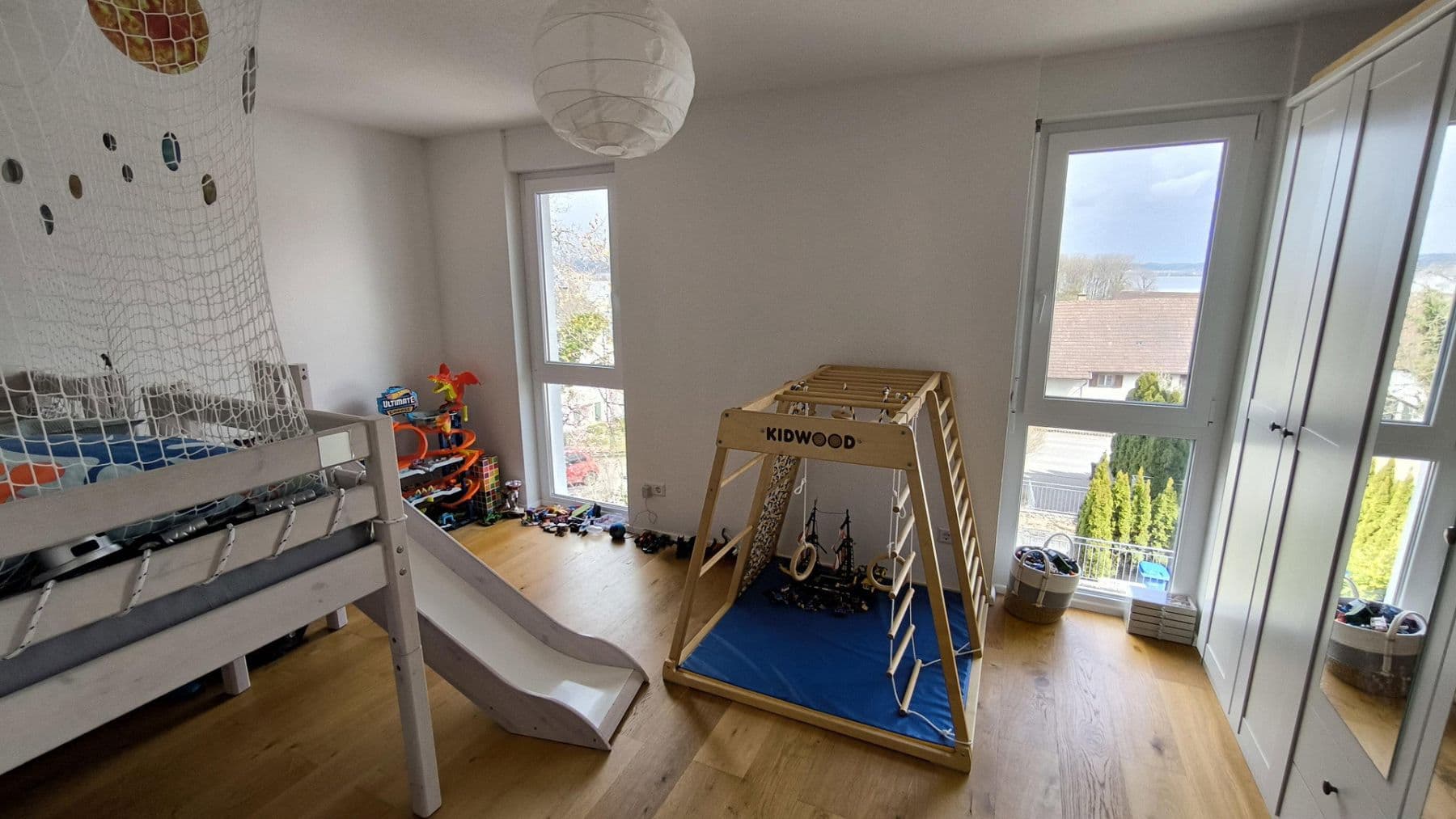 Pronájem domu 157 m², pozemek 330 m², Gaienhofen, Bádensko-Württembersko Pronájem domu 157 m², pozemek 330 m², Gaienhofen, Bádensko-Württembersko