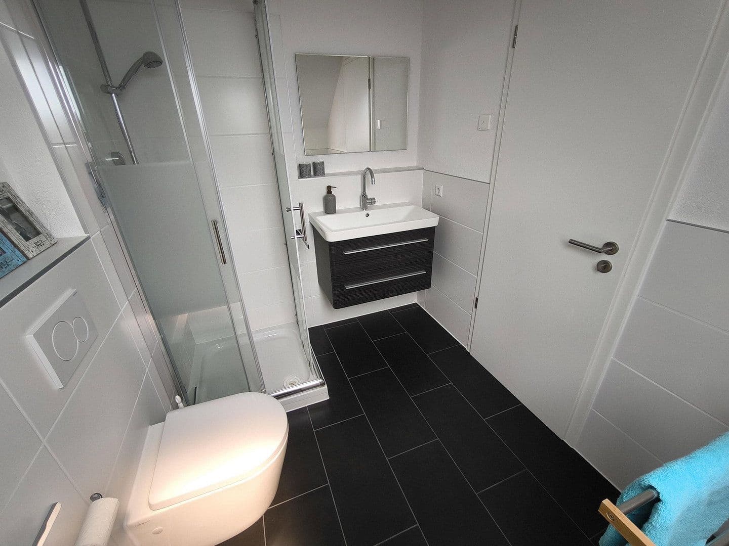 Pronájem domu 157 m², pozemek 330 m², Gaienhofen, Bádensko-Württembersko Pronájem domu 157 m², pozemek 330 m², Gaienhofen, Bádensko-Württembersko