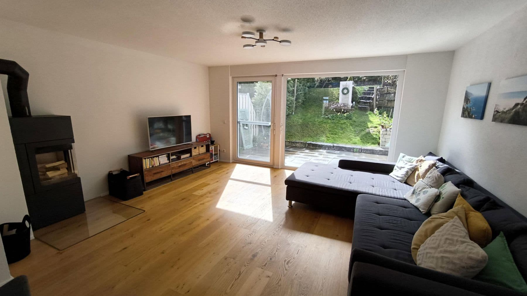 Pronájem domu 157 m², pozemek 330 m², Gaienhofen, Bádensko-Württembersko Pronájem domu 157 m², pozemek 330 m², Gaienhofen, Bádensko-Württembersko