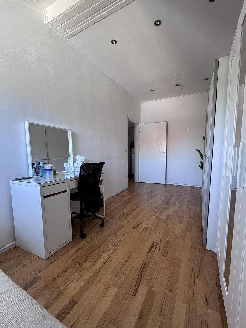 Prodej bytu 3+kk 83 m², Gladbeck, Severní Porýní-Vestfálsko Prodej bytu 3+kk 83 m², Gladbeck, Severní Porýní-Vestfálsko