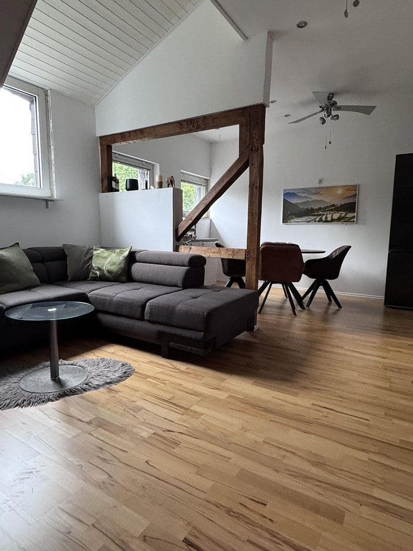 Prodej bytu 3+kk 83 m², Gladbeck, Severní Porýní-Vestfálsko Prodej bytu 3+kk 83 m², Gladbeck, Severní Porýní-Vestfálsko