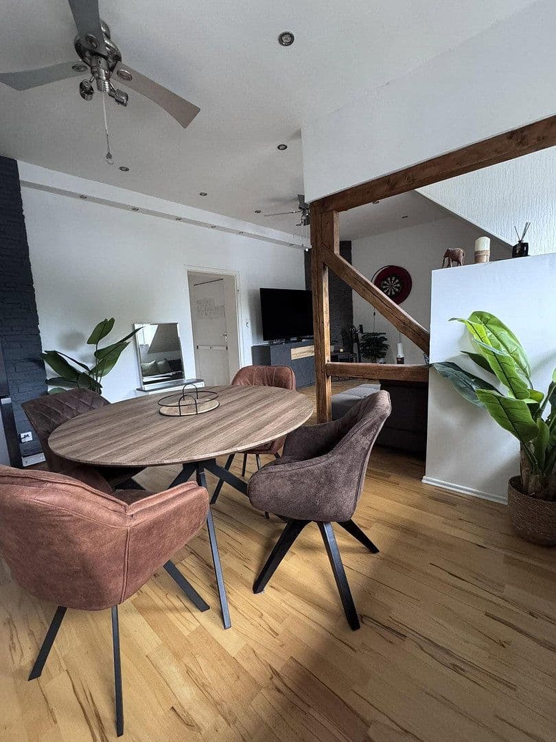 Prodej bytu 3+kk 83 m², Gladbeck, Severní Porýní-Vestfálsko Prodej bytu 3+kk 83 m², Gladbeck, Severní Porýní-Vestfálsko