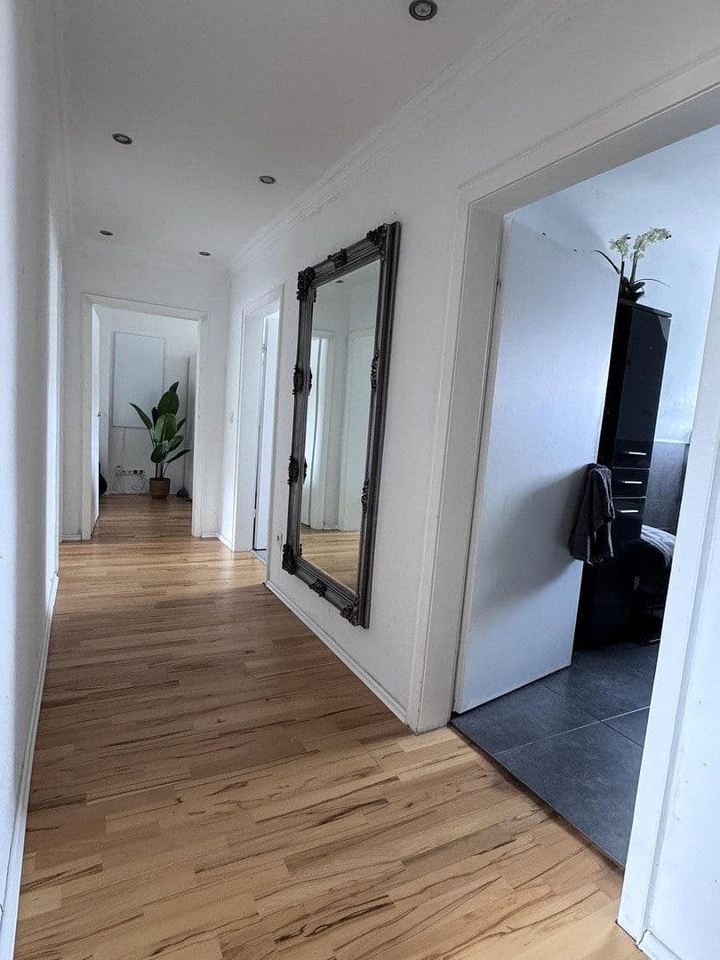 Prodej bytu 3+kk 83 m², Gladbeck, Severní Porýní-Vestfálsko Prodej bytu 3+kk 83 m², Gladbeck, Severní Porýní-Vestfálsko