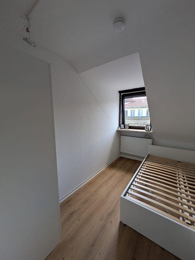 Pronájem bytu 2+1 32 m², Rotebühlstrasse 108, Stuttgart West, Bádensko-Württembersko Pronájem bytu 2+1 32 m², Rotebühlstrasse 108, Stuttgart West, Bádensko-Württembersko