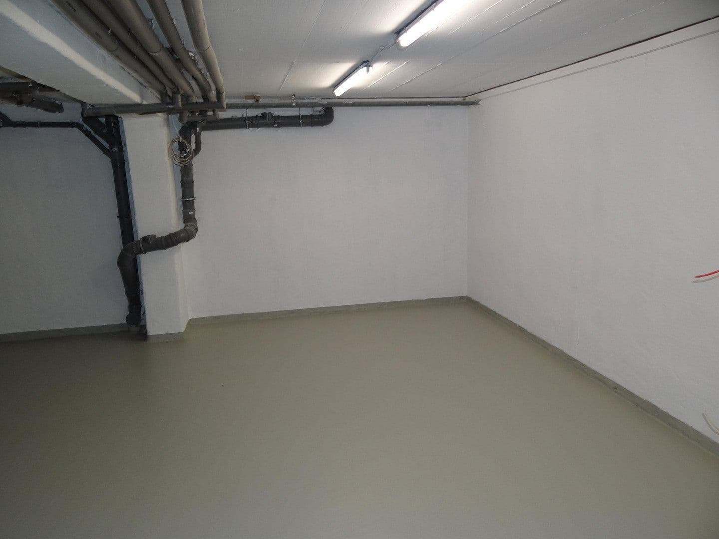 Prodej domu 524 m², pozemek 1.355 m², Heidenheim an der Brenz, Bádensko-Württembersko Prodej domu 524 m², pozemek 1.355 m², Heidenheim an der Brenz, Bádensko-Württembersko