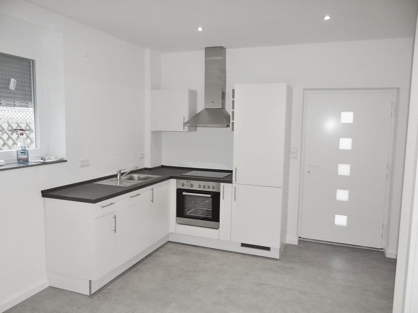 Prodej domu 524 m², pozemek 1.355 m², Heidenheim an der Brenz, Bádensko-Württembersko Prodej domu 524 m², pozemek 1.355 m², Heidenheim an der Brenz, Bádensko-Württembersko