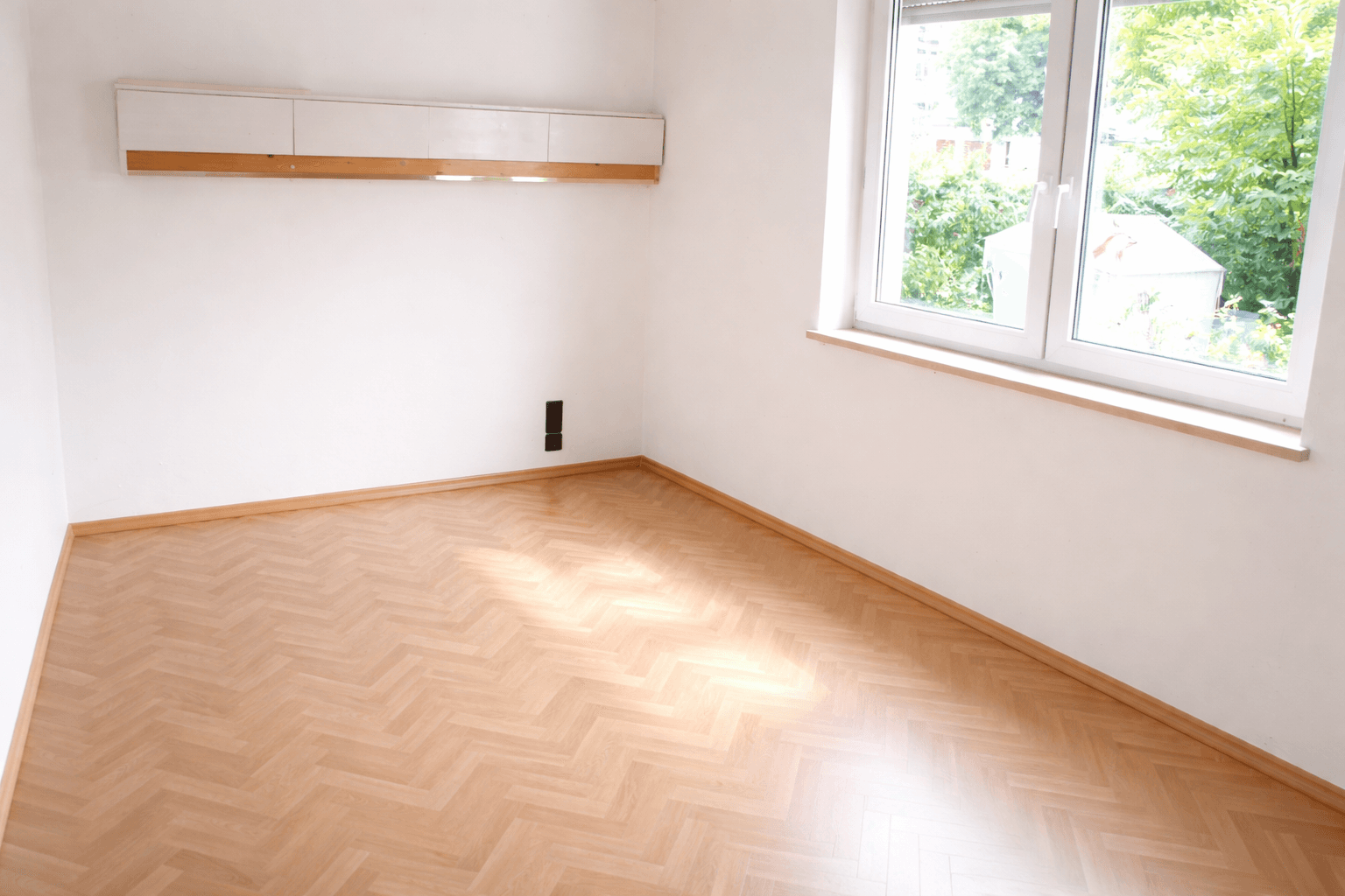 Prodej domu 149 m², pozemek 386 m², Schlössleweg 2, Neu-Ulm, Bavorsko Prodej domu 149 m², pozemek 386 m², Schlössleweg 2, Neu-Ulm, Bavorsko