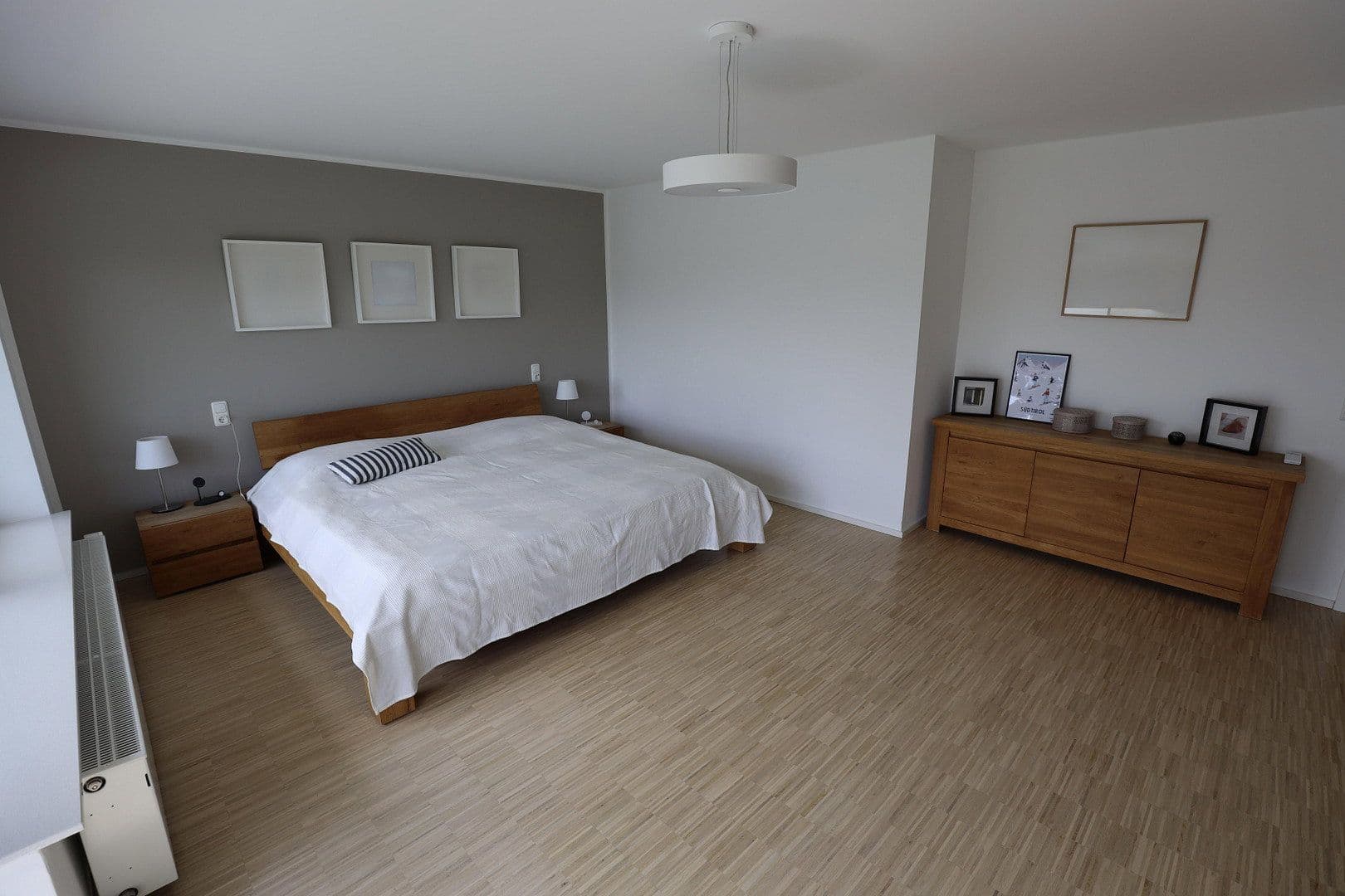 Prodej domu 280 m², pozemek 936 m², Steinbruchstrasse 29, Hannover, Dolní Sasko Prodej domu 280 m², pozemek 936 m², Steinbruchstrasse 29, Hannover, Dolní Sasko