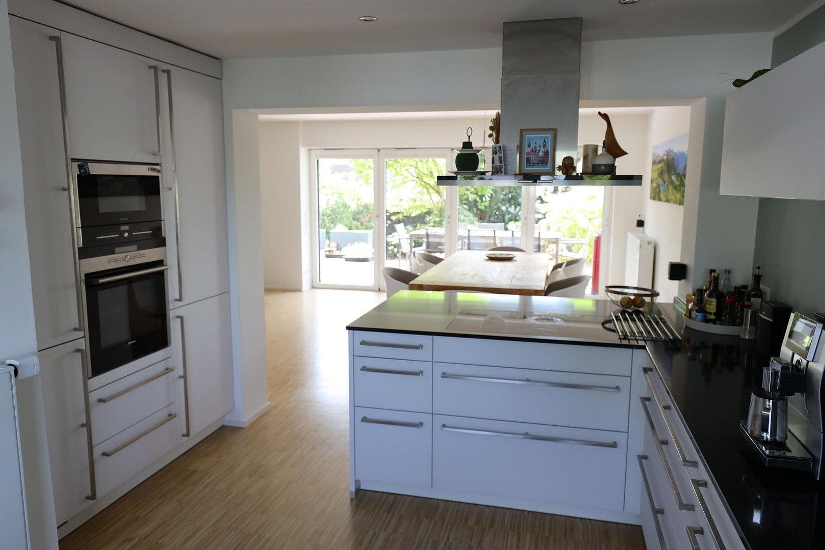 Prodej domu 280 m², pozemek 936 m², Steinbruchstrasse 29, Hannover, Dolní Sasko Prodej domu 280 m², pozemek 936 m², Steinbruchstrasse 29, Hannover, Dolní Sasko