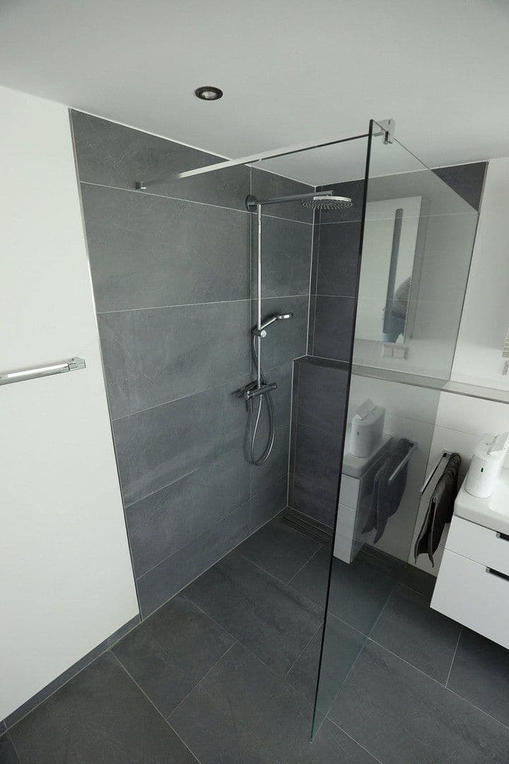 Prodej domu 280 m², pozemek 936 m², Steinbruchstrasse 29, Hannover, Dolní Sasko Prodej domu 280 m², pozemek 936 m², Steinbruchstrasse 29, Hannover, Dolní Sasko