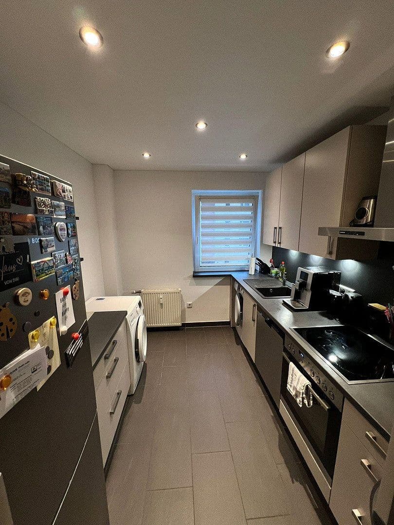 Pronájem bytu 3+1 65 m², Oldenburger Str. 24, Düsseldorf, Severní Porýní-Vestfálsko Pronájem bytu 3+1 65 m², Oldenburger Str. 24, Düsseldorf, Severní Porýní-Vestfálsko
