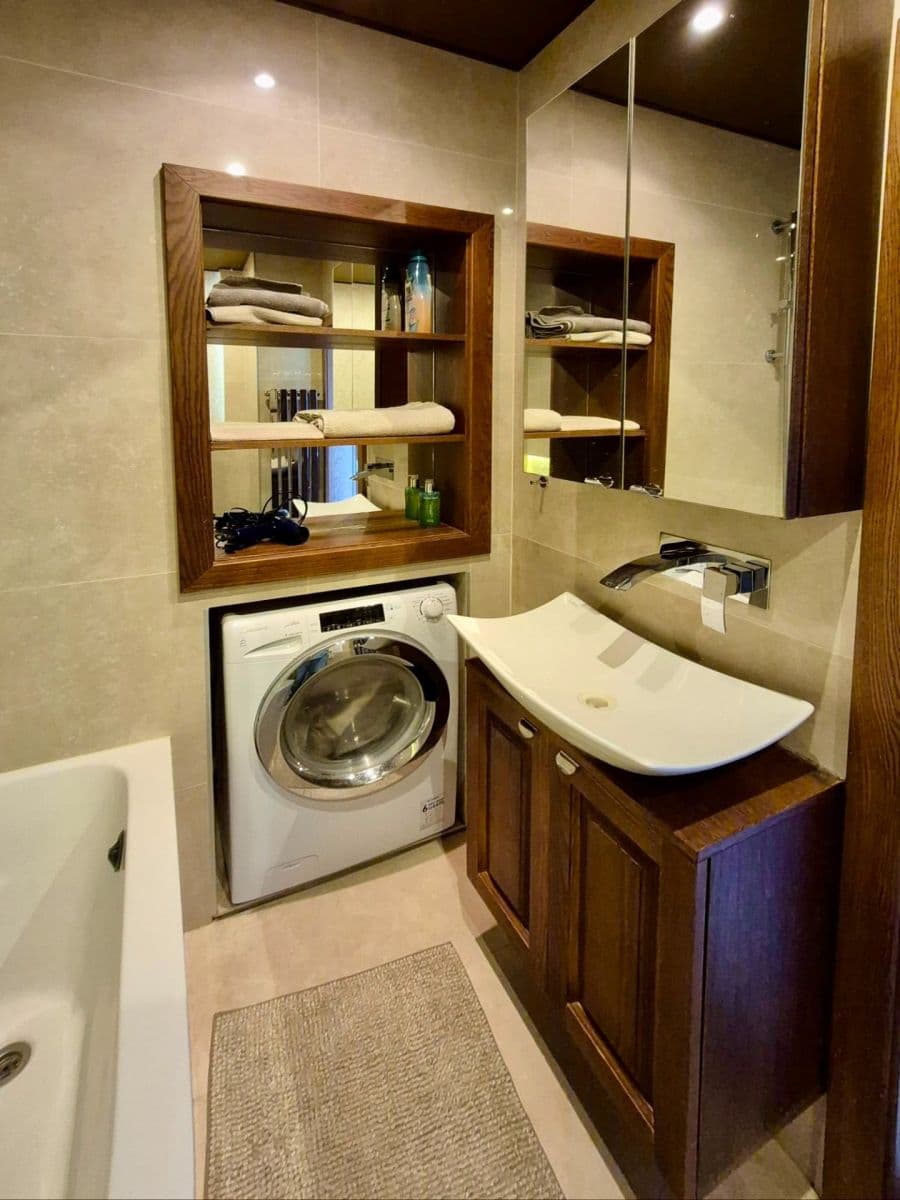 Pronájem bytu 1+kk 32 m², Masarykovo nábřeží, Praha, Praha Pronájem bytu 1+kk 32 m², Masarykovo nábřeží, Praha, Praha