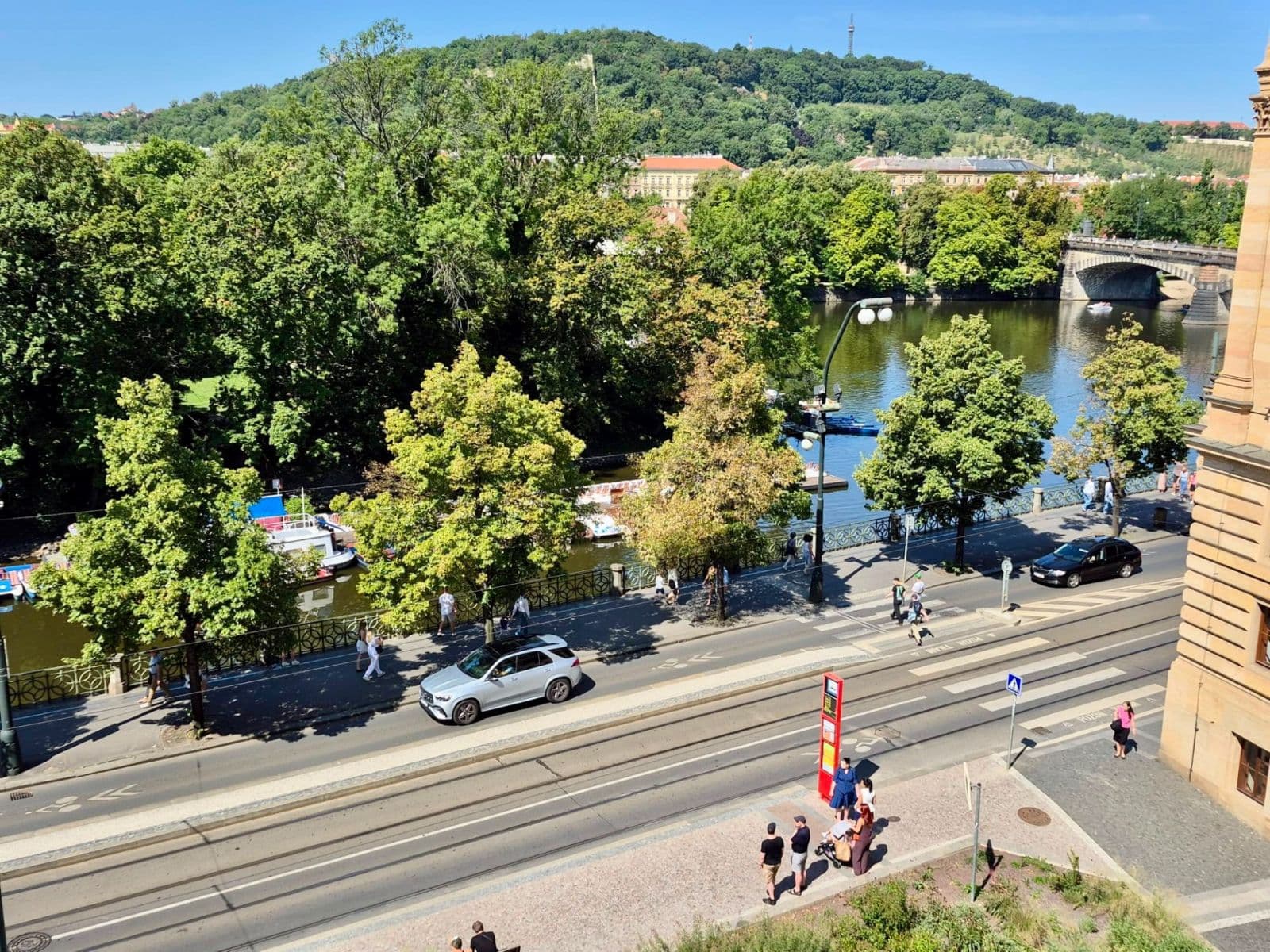 Pronájem bytu 1+kk 32 m², Masarykovo nábřeží, Praha, Praha Pronájem bytu 1+kk 32 m², Masarykovo nábřeží, Praha, Praha