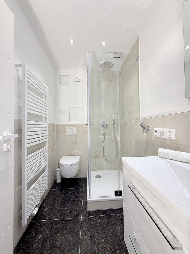Prodej bytu 1+kk 36 m², München, Bavorsko Prodej bytu 1+kk 36 m², München, Bavorsko