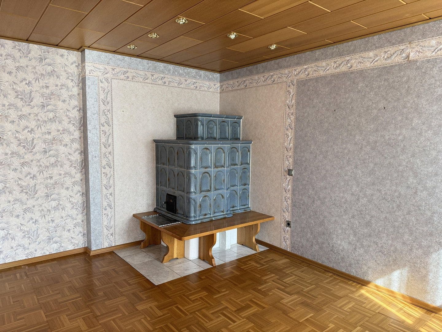Prodej domu 386 m², pozemek 3.087 m², Mertesheim, Porýní-Falc Prodej domu 386 m², pozemek 3.087 m², Mertesheim, Porýní-Falc