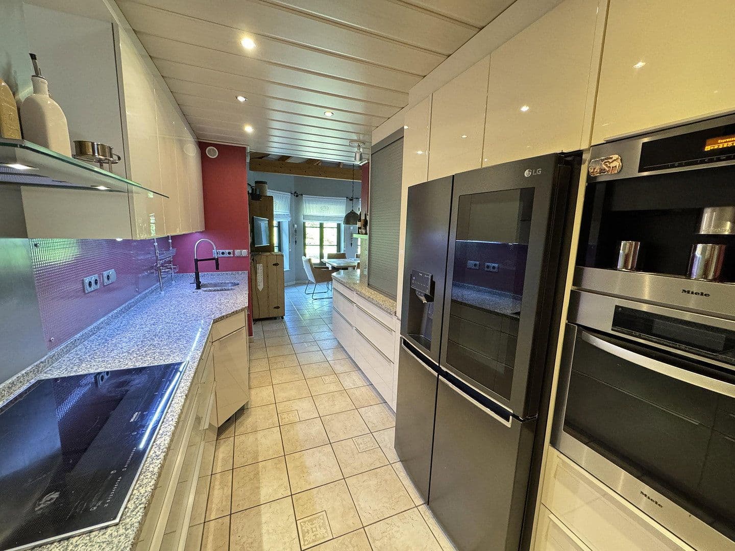 Prodej domu 386 m², pozemek 3.087 m², Mertesheim, Porýní-Falc Prodej domu 386 m², pozemek 3.087 m², Mertesheim, Porýní-Falc