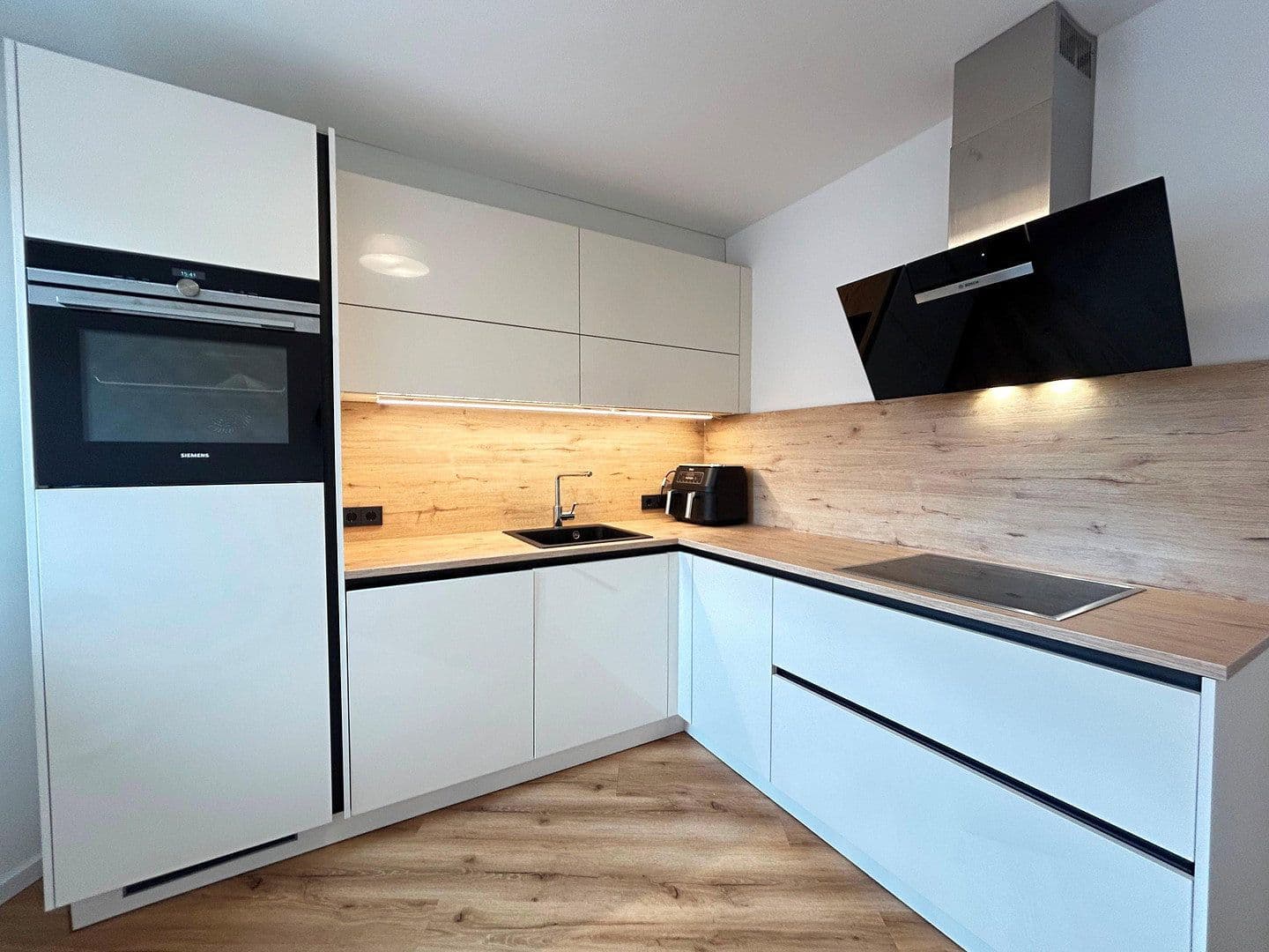 Prodej domu 386 m², pozemek 3.087 m², Mertesheim, Porýní-Falc Prodej domu 386 m², pozemek 3.087 m², Mertesheim, Porýní-Falc