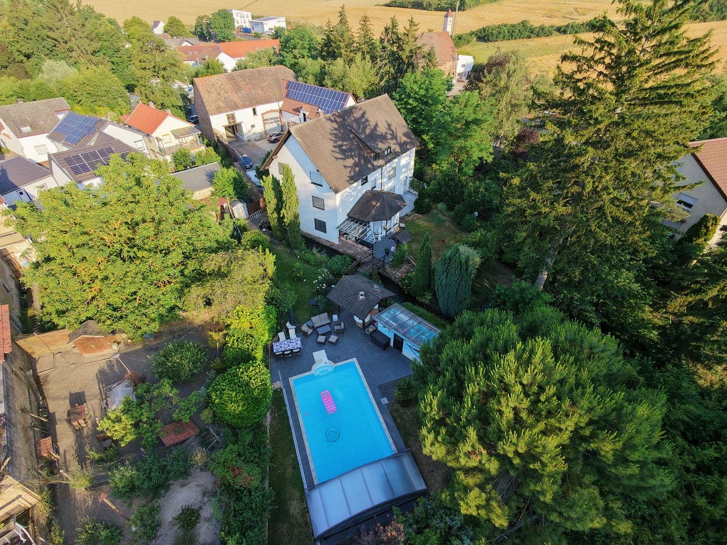 Prodej domu 386 m², pozemek 3.087 m², Mertesheim, Porýní-Falc Prodej domu 386 m², pozemek 3.087 m², Mertesheim, Porýní-Falc