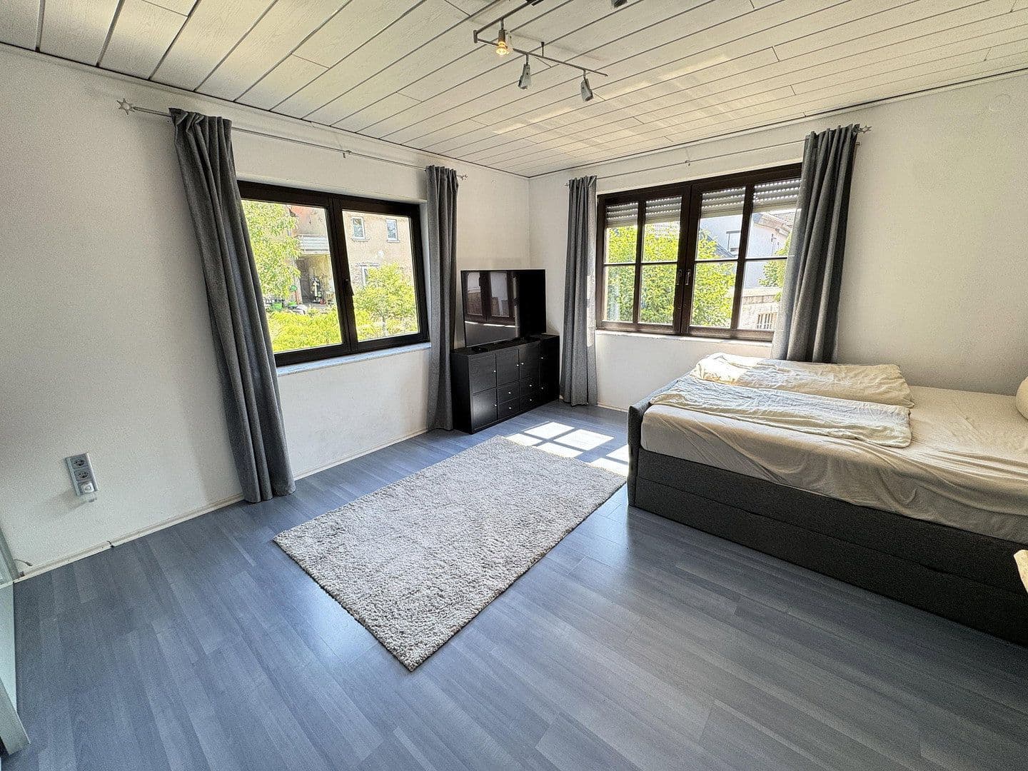 Prodej domu 386 m², pozemek 3.087 m², Mertesheim, Porýní-Falc Prodej domu 386 m², pozemek 3.087 m², Mertesheim, Porýní-Falc