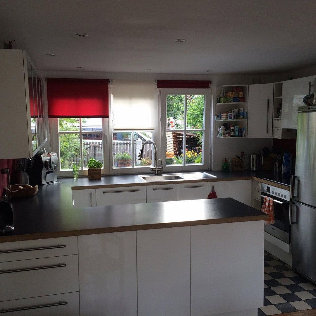 Prodej domu 104 m², pozemek 188 m², Sinzingerstraße 10, Fürstenfeldbruck, Bavorsko Prodej domu 104 m², pozemek 188 m², Sinzingerstraße 10, Fürstenfeldbruck, Bavorsko
