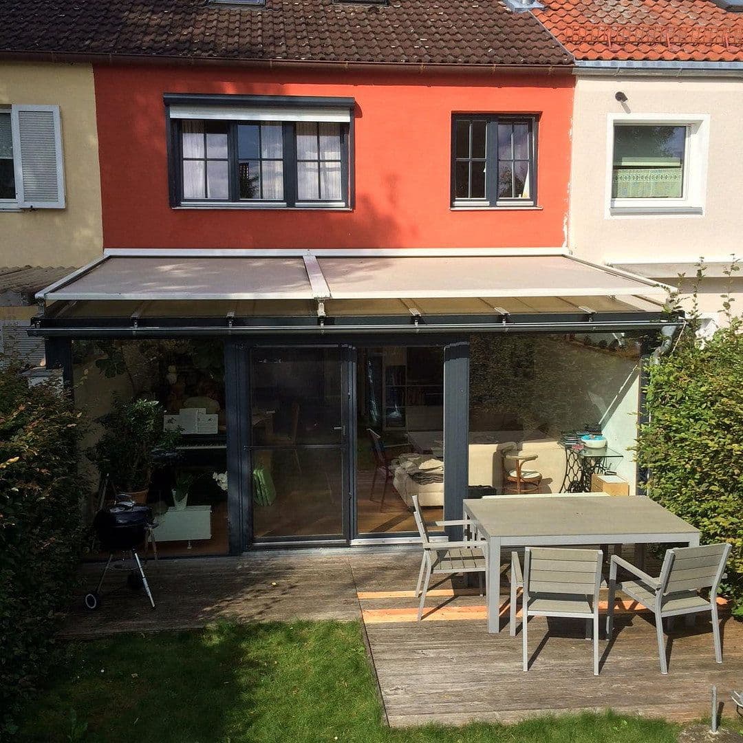 Prodej domu 104 m², pozemek 188 m², Sinzingerstraße 10, Fürstenfeldbruck, Bavorsko Prodej domu 104 m², pozemek 188 m², Sinzingerstraße 10, Fürstenfeldbruck, Bavorsko