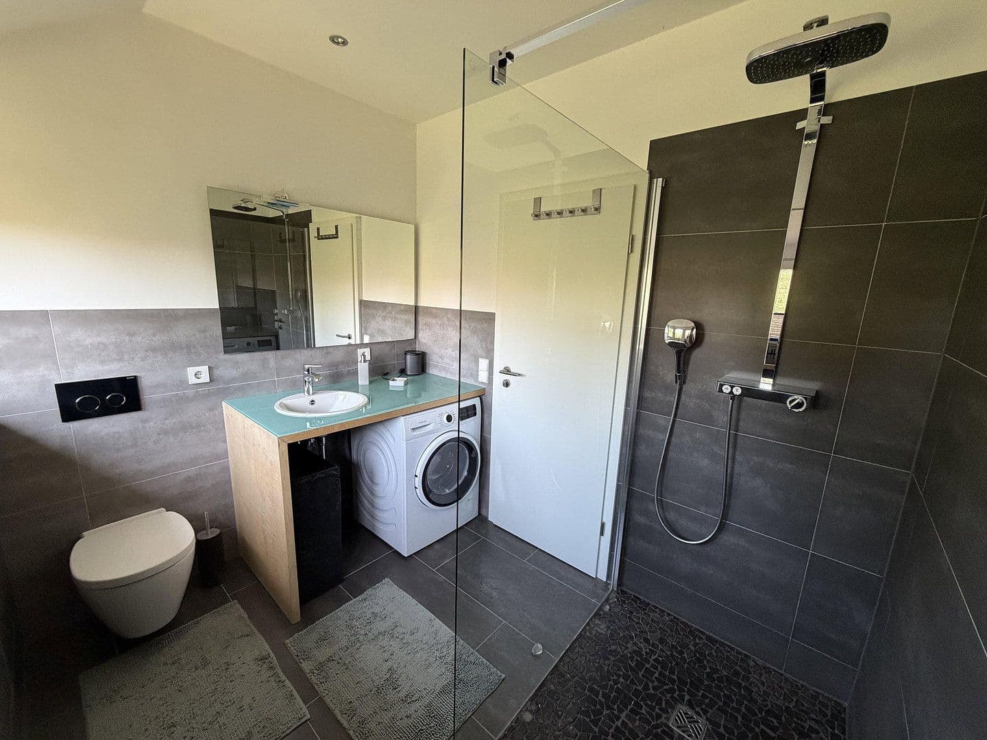 Prodej domu 173 m², pozemek 766 m², Wunstorf, Dolní Sasko Prodej domu 173 m², pozemek 766 m², Wunstorf, Dolní Sasko