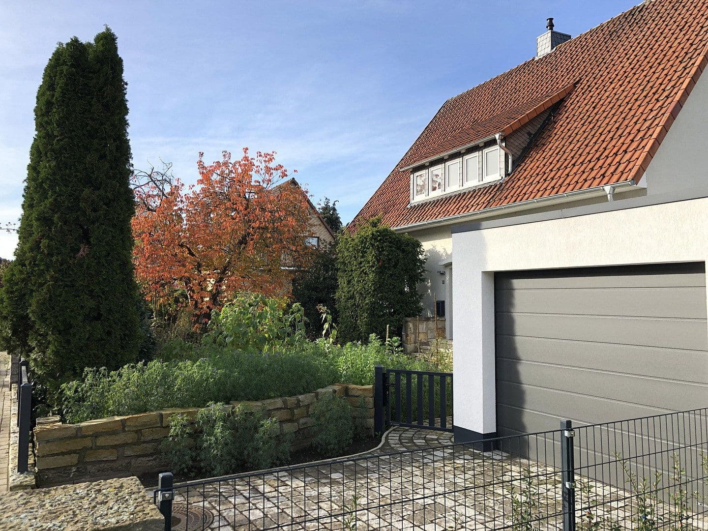 Prodej domu 173 m², pozemek 766 m², Wunstorf, Dolní Sasko Prodej domu 173 m², pozemek 766 m², Wunstorf, Dolní Sasko