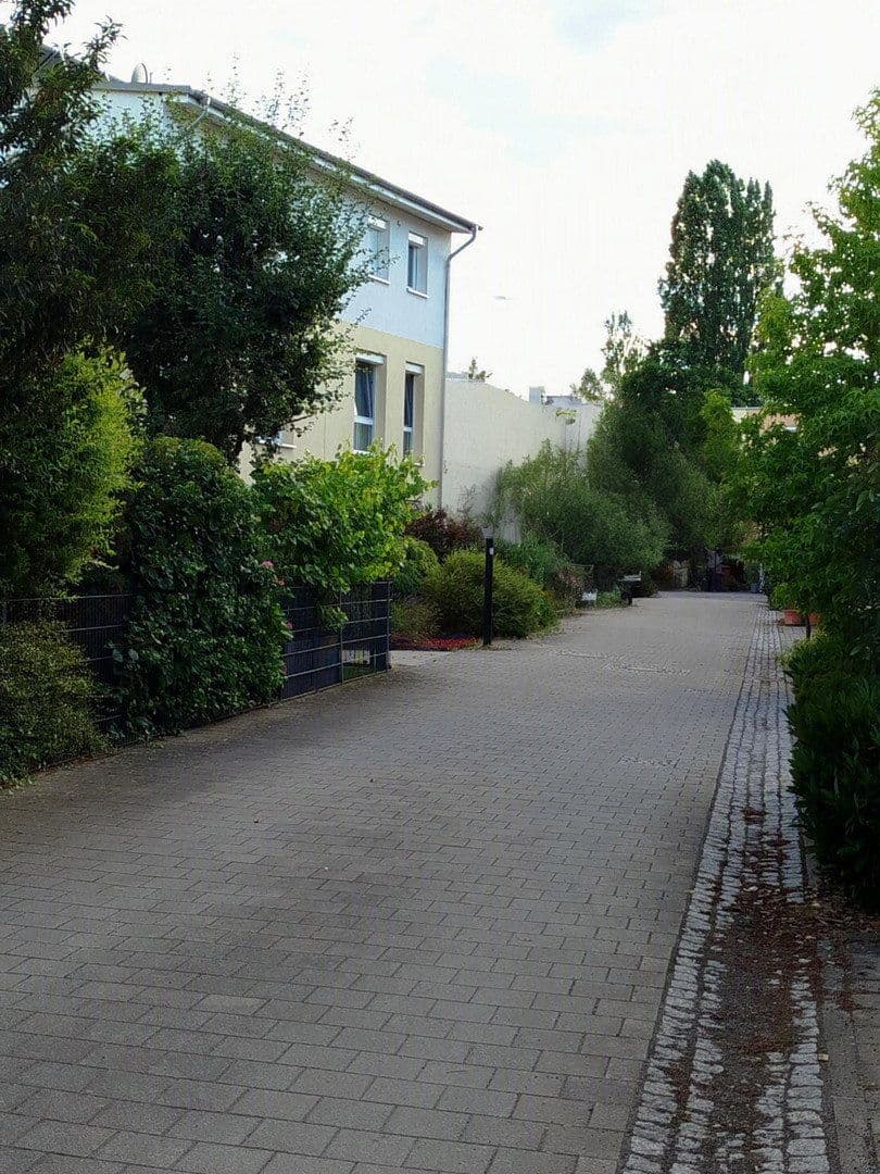Prodej domu 146 m², pozemek 270 m², Berlin, Berlín Prodej domu 146 m², pozemek 270 m², Berlin, Berlín