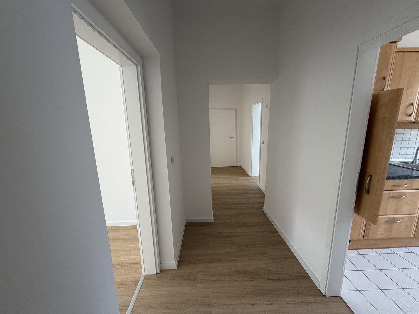Pronájem bytu 2+kk 82 m², Milchinselstraße 2, Erfurt, Durynsko Pronájem bytu 2+kk 82 m², Milchinselstraße 2, Erfurt, Durynsko