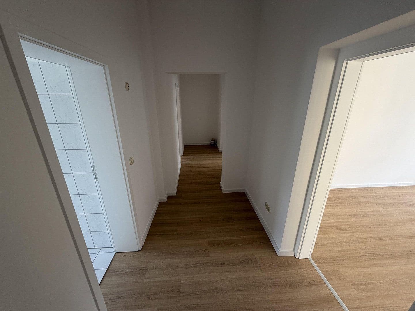 Pronájem bytu 2+kk 82 m², Milchinselstraße 2, Erfurt, Durynsko Pronájem bytu 2+kk 82 m², Milchinselstraße 2, Erfurt, Durynsko
