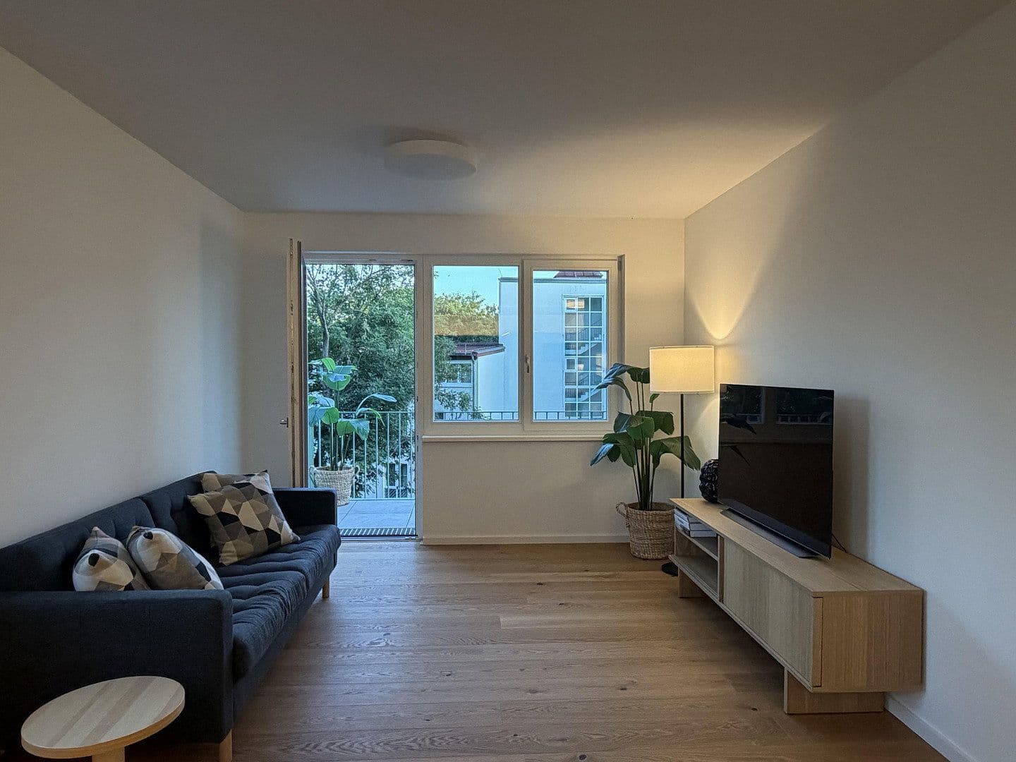 Pronájem bytu 3+1 72 m², Pasewalker str. 96, Berlin, Berlín Pronájem bytu 3+1 72 m², Pasewalker str. 96, Berlin, Berlín