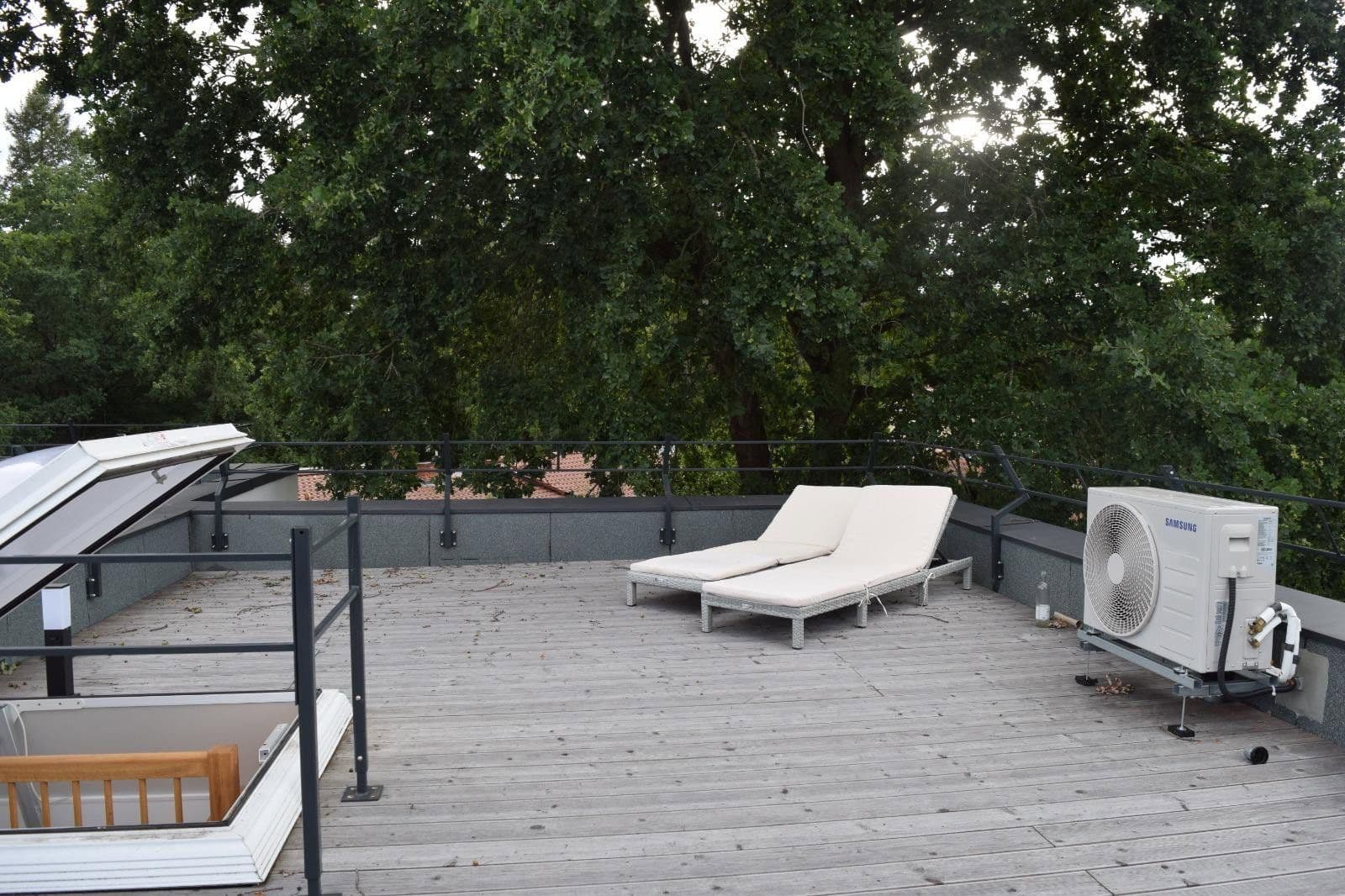 Prodej domu 137 m², pozemek 387 m², Radelandstr. 92 B, Berlin, Berlín Prodej domu 137 m², pozemek 387 m², Radelandstr. 92 B, Berlin, Berlín