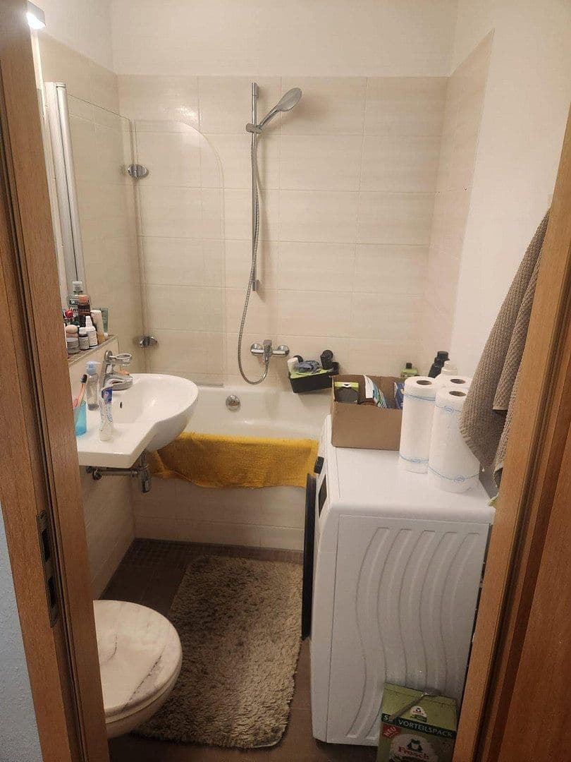 Pronájem bytu 14 m², Brodaer Straße 7, Neubrandenburg, Mecklenburg-Vorpommern Pronájem bytu 14 m², Brodaer Straße 7, Neubrandenburg, Mecklenburg-Vorpommern