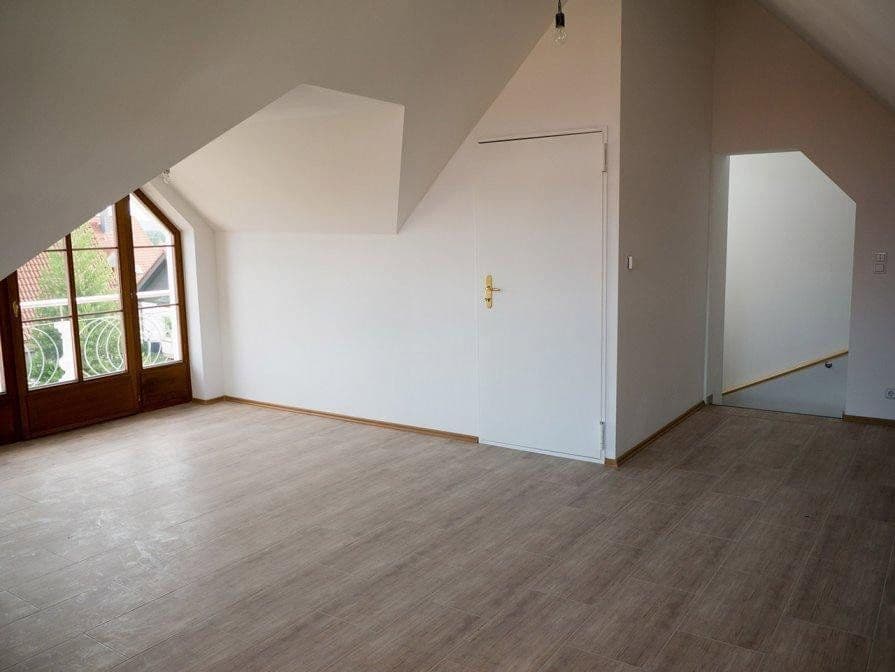 Prodej domu 212 m², pozemek 216 m², Schnaittach, Bavorsko Prodej domu 212 m², pozemek 216 m², Schnaittach, Bavorsko