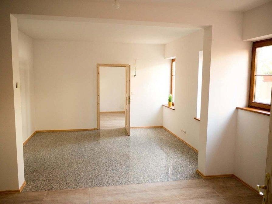 Prodej domu 212 m², pozemek 216 m², Schnaittach, Bavorsko Prodej domu 212 m², pozemek 216 m², Schnaittach, Bavorsko