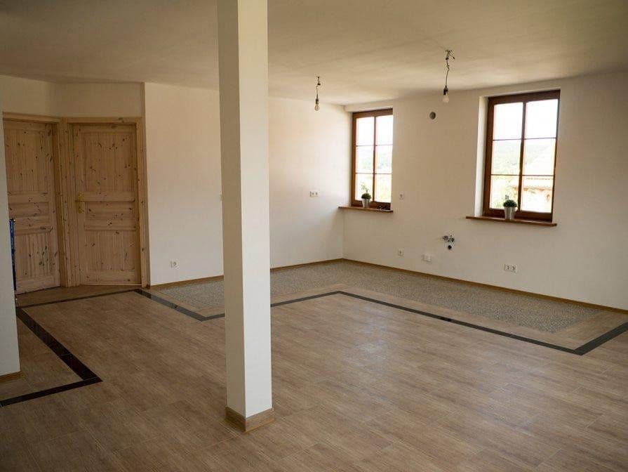 Prodej domu 212 m², pozemek 216 m², Schnaittach, Bavorsko Prodej domu 212 m², pozemek 216 m², Schnaittach, Bavorsko