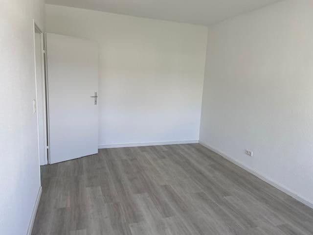 Pronájem bytu 2+1 49 m², Frankfurt am Main, Hessen Pronájem bytu 2+1 49 m², Frankfurt am Main, Hessen