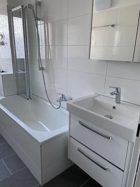 Pronájem bytu 2+1 49 m², Frankfurt am Main, Hessen Pronájem bytu 2+1 49 m², Frankfurt am Main, Hessen