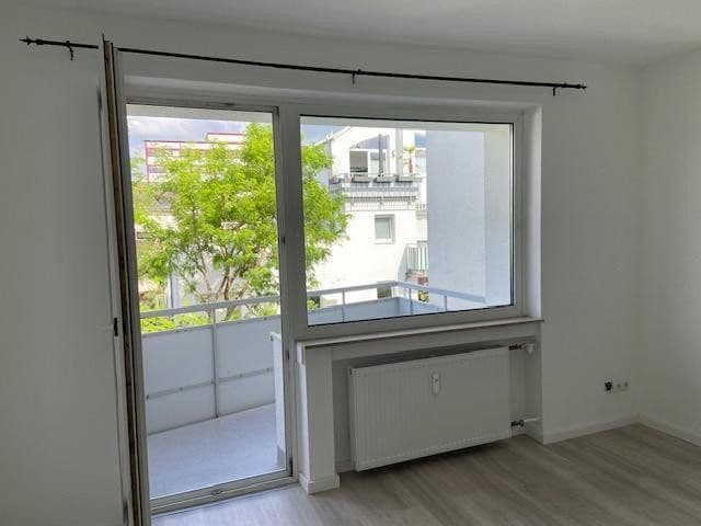 Pronájem bytu 2+1 49 m², Frankfurt am Main, Hessen Pronájem bytu 2+1 49 m², Frankfurt am Main, Hessen