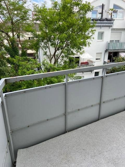 Pronájem bytu 2+1 49 m², Frankfurt am Main, Hessen Pronájem bytu 2+1 49 m², Frankfurt am Main, Hessen