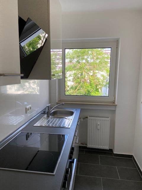 Pronájem bytu 2+1 49 m², Frankfurt am Main, Hessen Pronájem bytu 2+1 49 m², Frankfurt am Main, Hessen