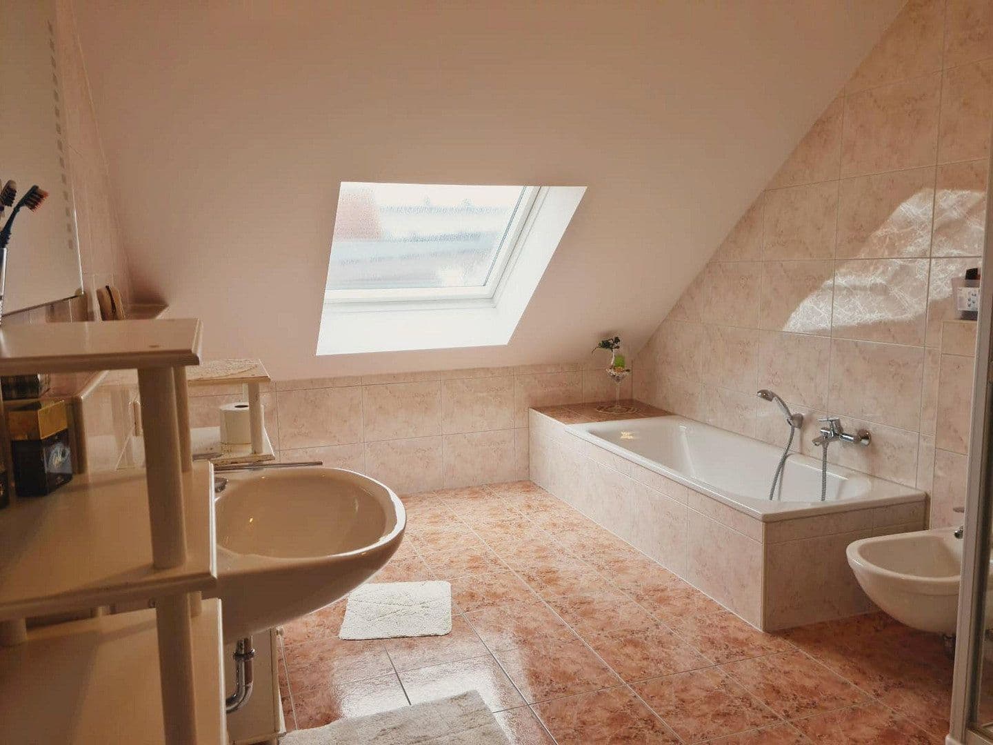 Prodej domu 314 m², pozemek 620 m², Paderborn, Severní Porýní-Vestfálsko Prodej domu 314 m², pozemek 620 m², Paderborn, Severní Porýní-Vestfálsko